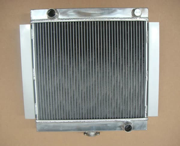 Aluminium Race Radiator, Passer til 1968-1980 Ford Escort, Tre-rækket Design, Holdbar Konstruktion