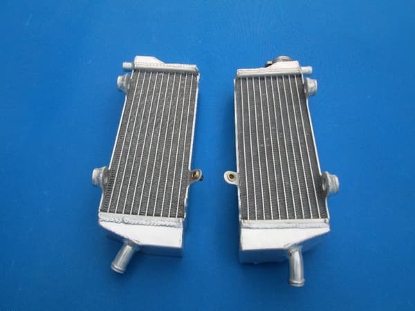 Aluminiumkylare för KTM 450/530, Ökad kylkapacitet, Kraftig design, Precisionssvetsning