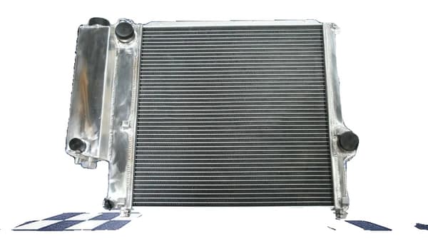 Aluminiumkylare för BMW E36, 520 mm x 433 mm kärnstorlek, 34 mm tjocklek, kompatibel med M44 och M42 motorer.