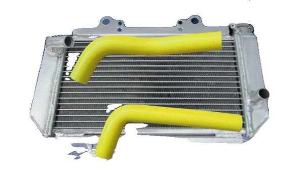 Aluminiumkylare och silikonrör, hållbar konstruktion, optimal kylning,Gul