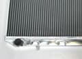 Miniatyrbild 3 av 4: Aluminium Full Radiator för Nissan Primera P10, 2-radig design, effektiv kylning, hållbar legeringskonstruktion