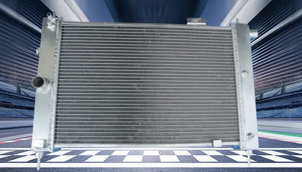 Aluminiumkylare för Vauxhall MK2 Astra, 515 mm kärnstorlek, 35 mm inlopp/utlopp, hållbar konstruktion