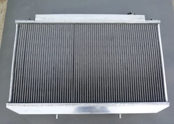 Aluminiumkøler, designet til Toyota Mark II Cressida, legeringsaluminiumsmateriale, frontmontering