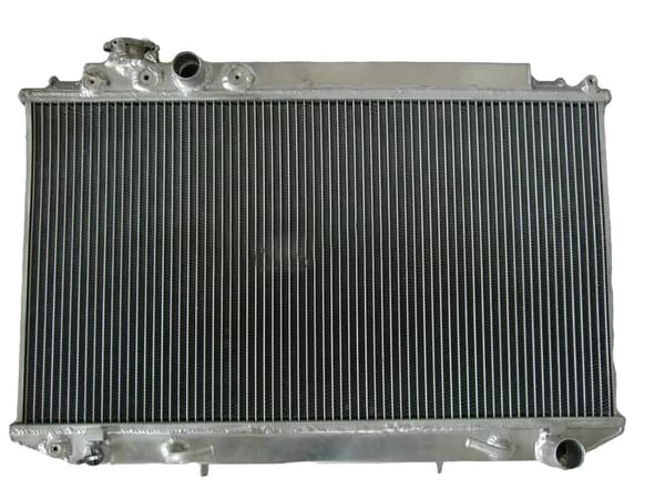 Aluminiumkøler, designet til Toyota Mark II Cressida, legeringsaluminiumsmateriale, frontmontering