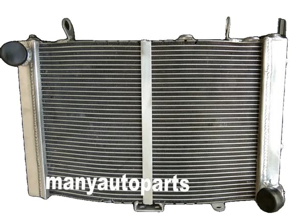 Aluminiumkylare, ökar kylkapaciteten med 40%, hållbar och kraftig design, TIG-svetsad konstruktion.