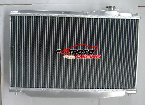Aluminiumkøler til Toyota Supra MK IV, 50 mm kerne tykkelse, forbedret køleeffektivitet, nem installation.