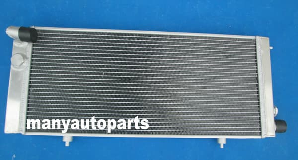 Aluminiumkylare för PEUGEOT 205 GTI, Dubbel fläktssystem, Förbättrad kylningseffektivitet