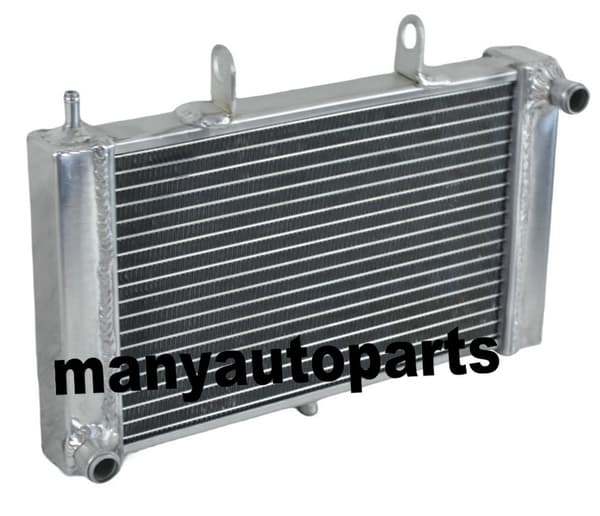 Aluminiumkylare för Derbi GPR 125, Förbättrad kylprestanda, Robust design, Precisionssvetsning