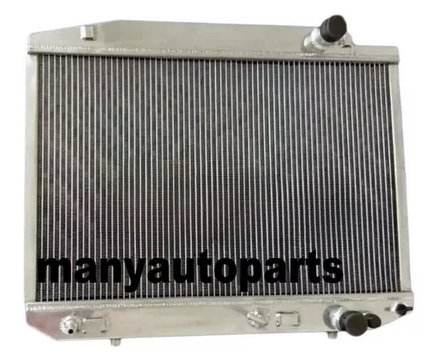 Alloyradiator, hög kylkapacitet, polerad aluminiumkonstruktion, TIG-svetsad design.