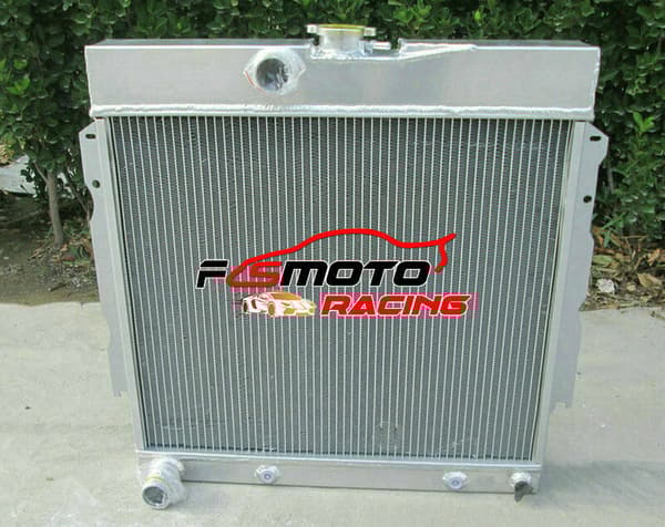Plymouth Valiant Dodge V8 Aluminium Radiator, Optimal Køleydelse, Holdbart Design, Nem Installation