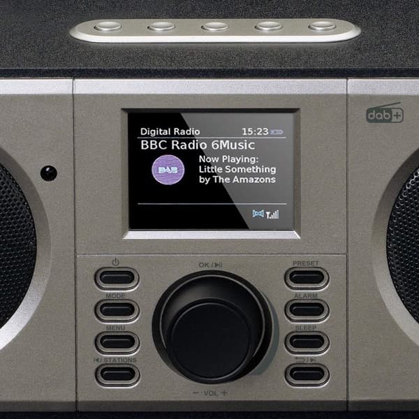 Lenco DAR-030BK - DAB Radio med Bluetooth og fjernbetjening - Sort