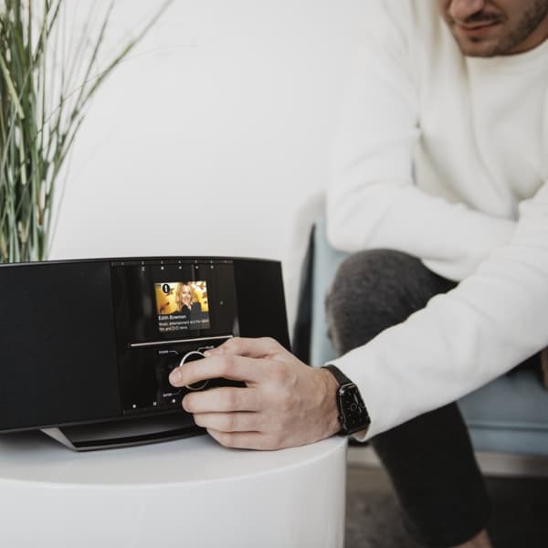 Hama "DIR3510SCBTX" digitaalinen radio, DAB + / Internet-radio / CD / Bluetooth® RX / TX / sovellus