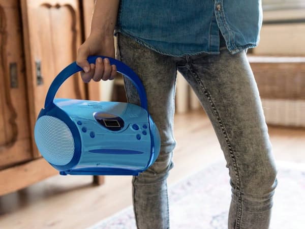 Lenco SCD-24 Kids - Radio CD-afspiller med AUX-udgang og klistermærkesæt - Blå