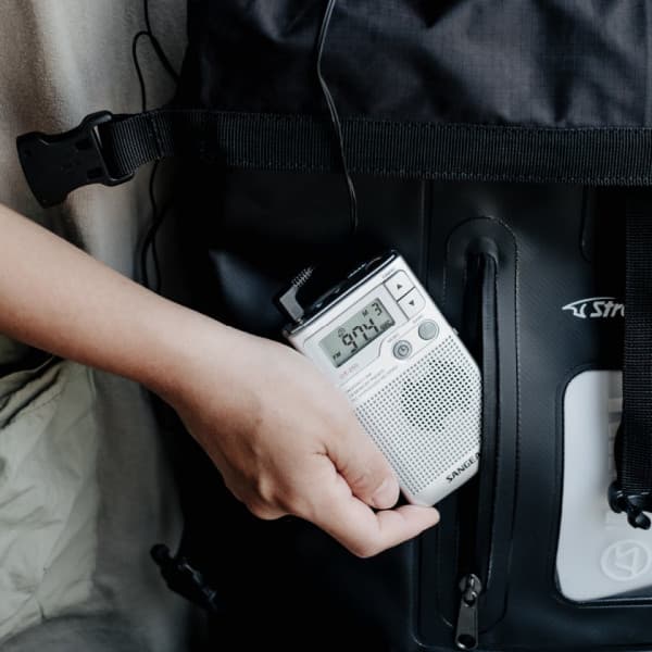 Sangean DT-250 digitaalinen taskuradio