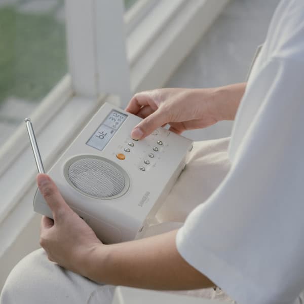 Sangean PR-D4BT AM/FM-pöytäradio, Bluetooth, beige