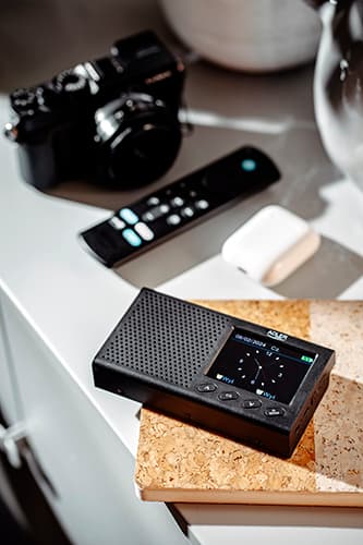 AD 1198 kannettava radio - LCD - FM - Bluetooth - Kello