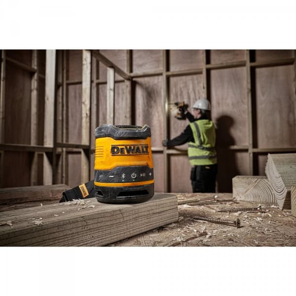 DeWalt DCR009 USB-C Bluetooth-högtalare