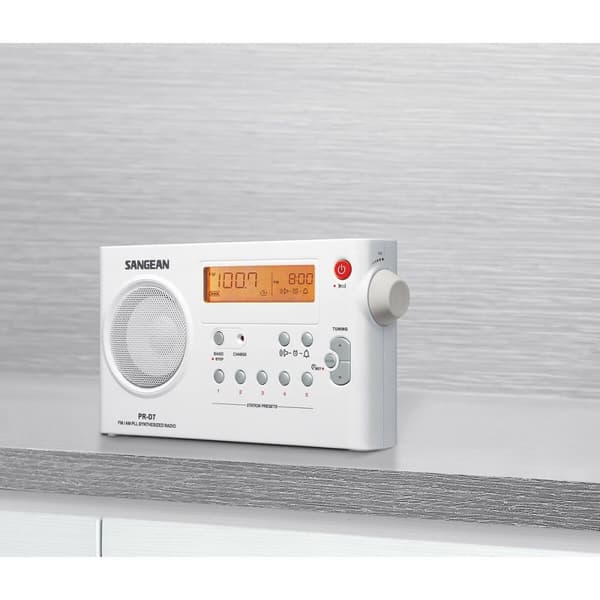 Bärbar Digitalradio Sangean SPRD7W