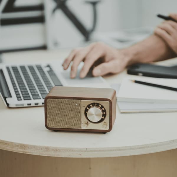 Bærbar Bluetooth-radio Sangean Retro Træ FM