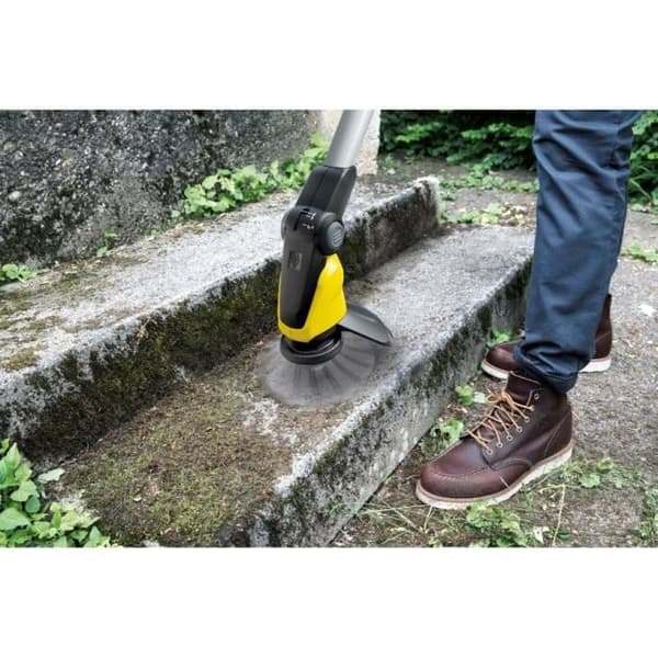 KARCHER WRE 18-55 batteridriven ogräsmaskin - Effektiv eliminering av mossa och ogräs