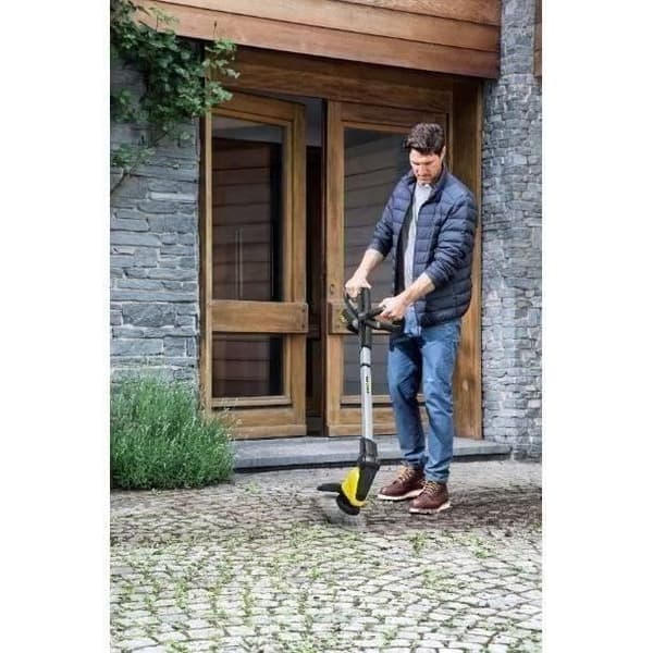 KARCHER WRE 18-55 batteridriven ogräsmaskin - Effektiv eliminering av mossa och ogräs