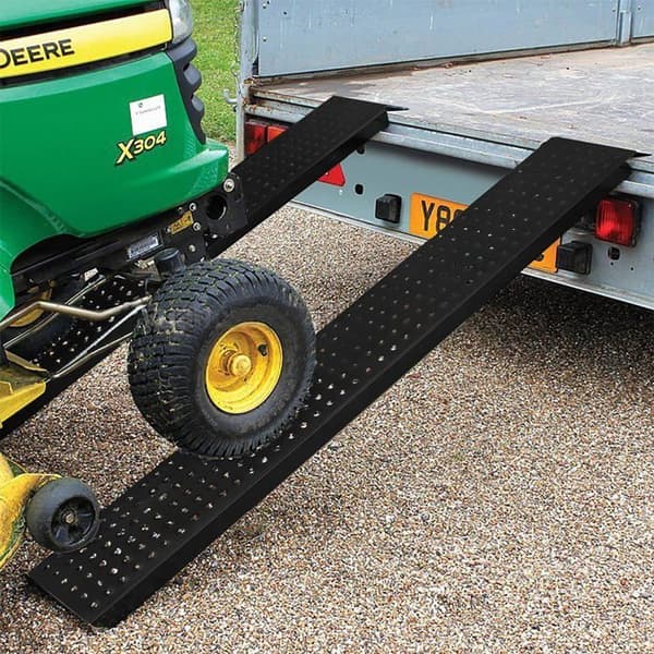 YUENFONG 2-pack Trailer Access Ramp 160 cm Motorcykel Caravan Car Upp till 400 kg galvaniserat stål Svart