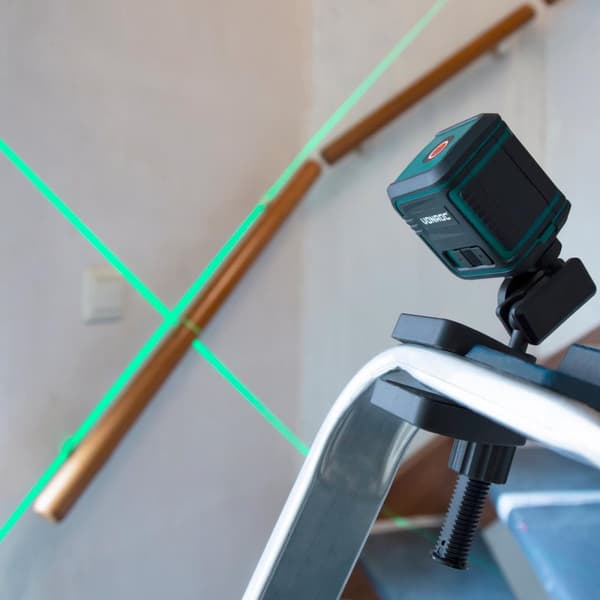 VONROC Laser 4V -  Krydslaser - Grøn - Selvnivellerende - 18 meter rækkevidde | Inkl. USB-C oplader