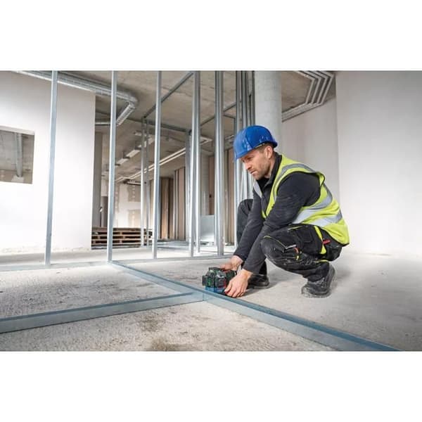 Laserlinjer BOSCH GLL 18V-120-33 CG - 0 601 065 101 Professionell - Maskin utan tillbehör i L-BOXX med tillbehör