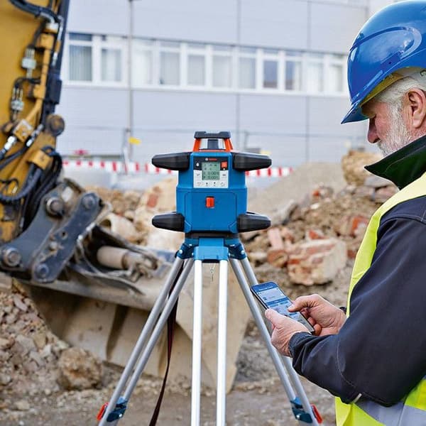 Roterande laser - BOSCH - GRL 600 CHV Professional - Vattentålighet IP68 - Batteritid 60h - Noggrannhet ±0,05mm/m