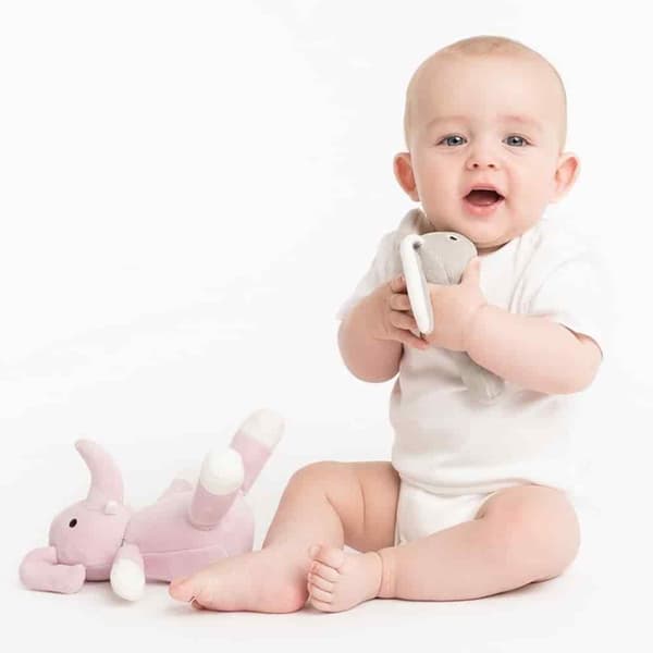 Babyskallra kanin av ekobomull - NatureZOO