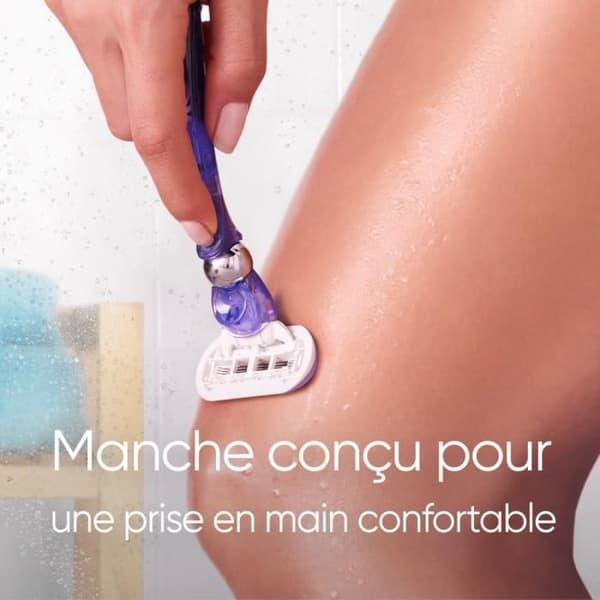 Venus Deluxe Smooth Swirl 5 Blade Razor - 2 Blade Refills ingår