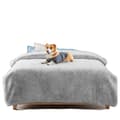 Miniatyrbillede 1 af 2: Faux Fur Tæppe, 100% Polyester, Moderne Stil, Stribet Mønster,180x230cm, Ren lys grå