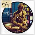Miniatyrbillede 2 af 3: DAVID BOWIE - D.J. (LTD. 7" PICTURE VINYL SI