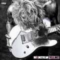 Miniatyrbild 1 av 2: Machine Gun Kelly  - Mainstream Sellout (Clear) (LP)