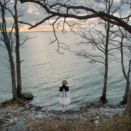 Ionnalee - Close Your Eyes (LP)