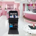 Pikkukuva 3 / 4: Meikkilaukku, vedenkestävä muotoilu, kaksinkertaiset säilytystilat, mukana trolley.