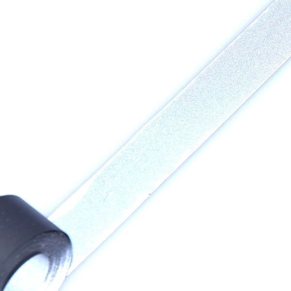 Praktiskt Slitt�lig 100M Reflex Tejp