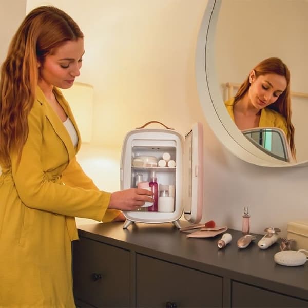 Cecotec Mini-kylskåp för kosmetik CoolingBeauty 6000 Spegel Rosa