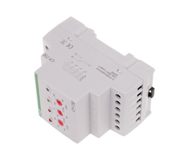 Spændingsrelæ CP-730