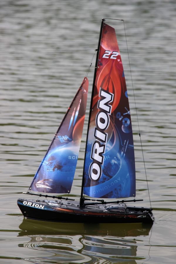 Orion V2 2.4G RTR Radiostyrd segelbåt