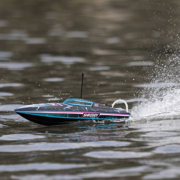 Pro Boat Recoil 18" Brushless RTR Shreddy