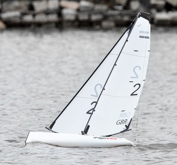Joysway Dragon Flite 95 V3 - Seilbåt PNP