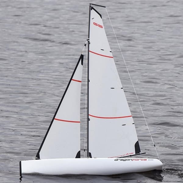 Dragon Force 65 V8 - Sejlbåd RTR