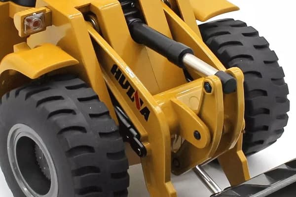 HuiNa Hjullaster i metal 2.4GHz 1:14