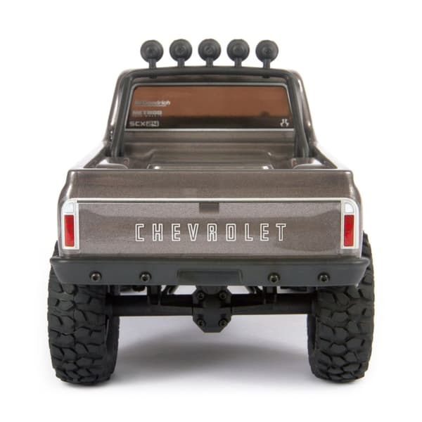 Axial SCX24 Chevrolet C10 Rock Crawler 4WD Sølv