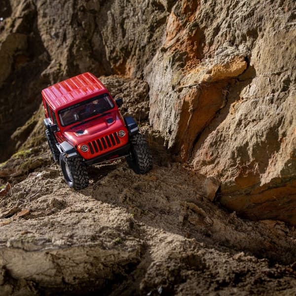 Axial SCX10 III Jeep JLU Wrangler Portal Red RTR