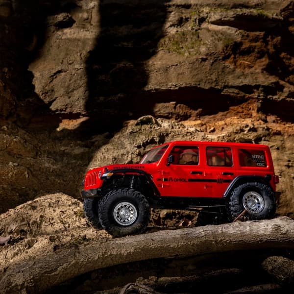 Axial SCX10 III Jeep JLU Wrangler Portal Red RTR