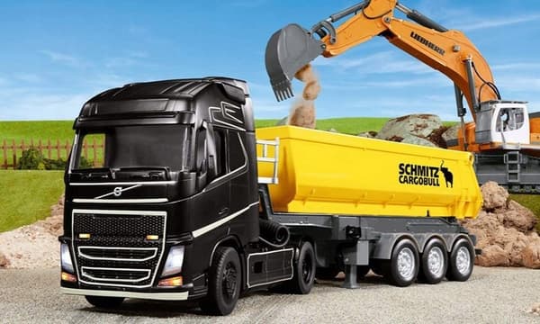 SIKU Volvo FH16 Lastbil - 1:32