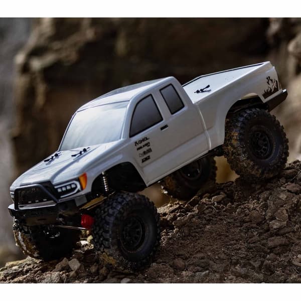 Axial SCX10 III Base Camp 4WD RTR Grå