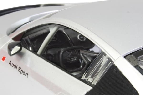 Jamara Audi R8 LMS - Ohjattava auto